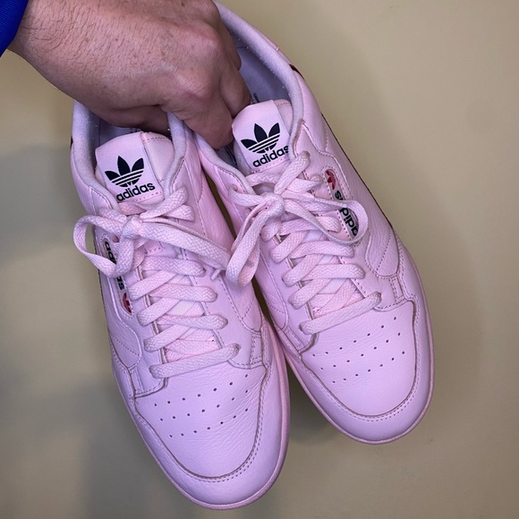 Adidas Continental - Picture 3 of 4